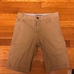 Boys size 16 khaki shorts Tommy Hilfiger